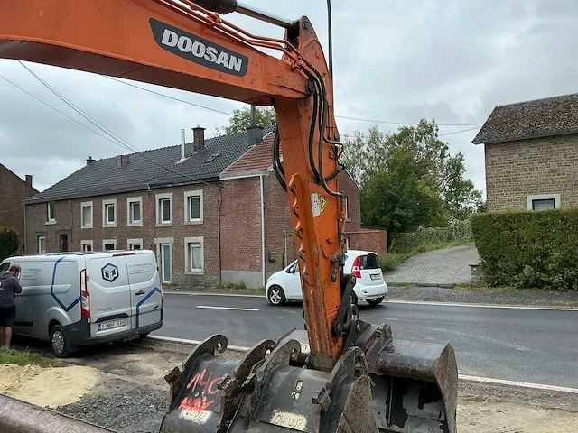 2020 doosan crawler excavator dx140lcr rupsgraafmachine - afbeelding 26 van  59
