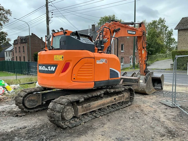 2020 doosan crawler excavator dx140lcr rupsgraafmachine - afbeelding 45 van  59
