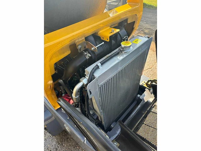 2020 eurotrac w11 shovel - afbeelding 6 van  9