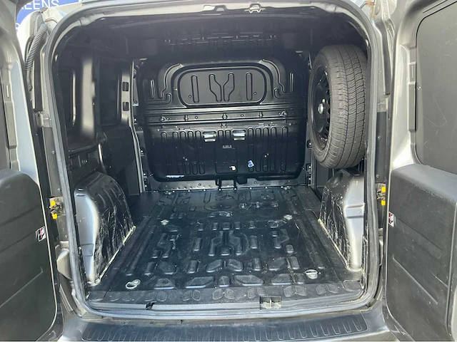 2020 fiat doblo lichte vracht - afbeelding 29 van  48