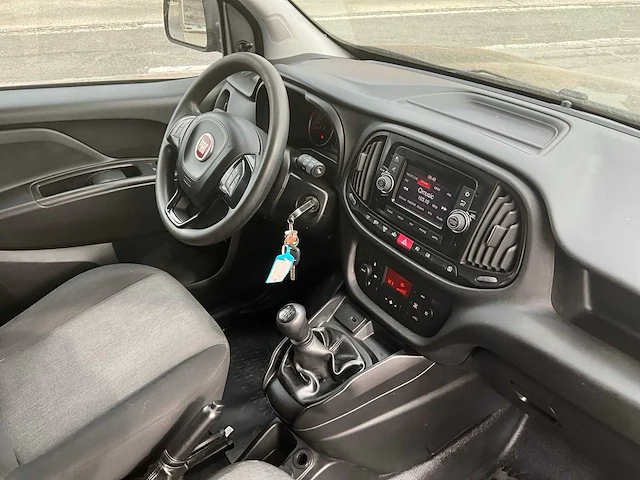 2020 fiat doblo - afbeelding 32 van  42