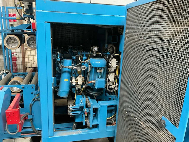 2020 hundegger hm4-400 volautomatische schaafmachine - afbeelding 2 van  20