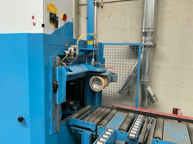 2020 hundegger hm4-400 volautomatische schaafmachine - afbeelding 16 van  20