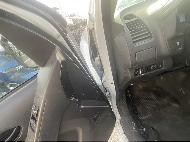 2020 isuzu d-max 1.9 single cab 4x4 auto - afbeelding 6 van  29