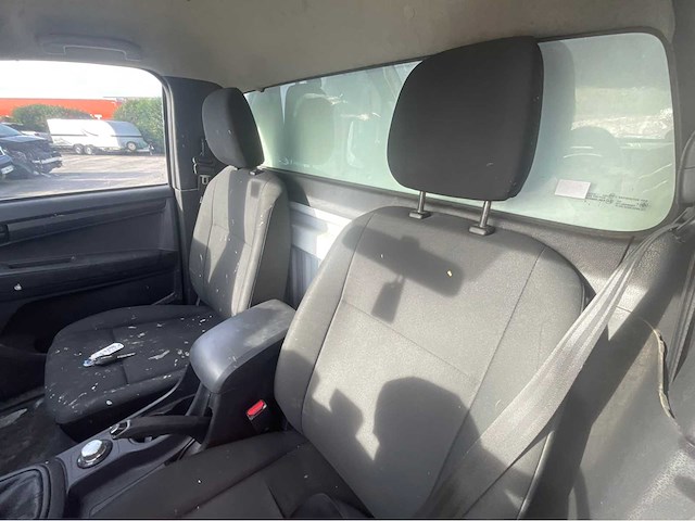 2020 isuzu d-max 1.9 single cab 4x4 auto - afbeelding 8 van  29