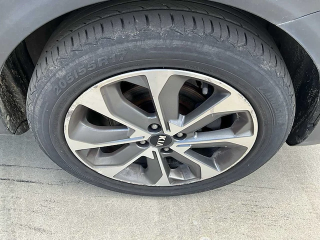 2020 kia stonic personenauto - afbeelding 17 van  30