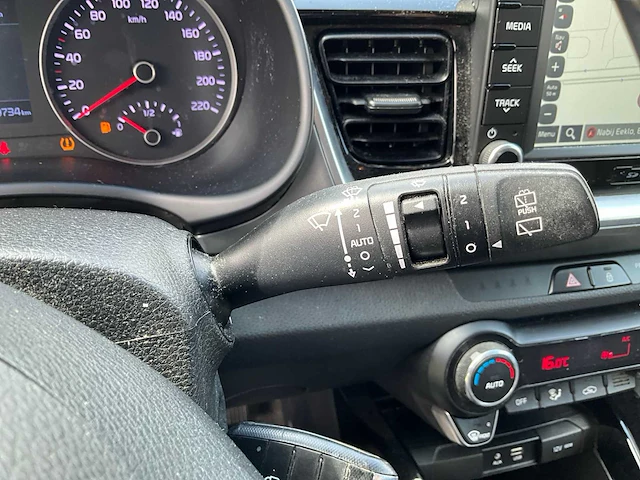 2020 kia stonic personenauto - afbeelding 10 van  30