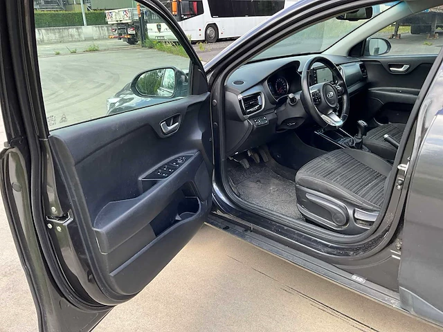 2020 kia stonic personenauto - afbeelding 30 van  30