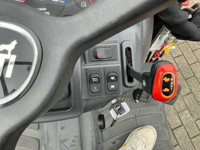 2020 kioti cx2510+kl2510 minitractor - afbeelding 24 van  51