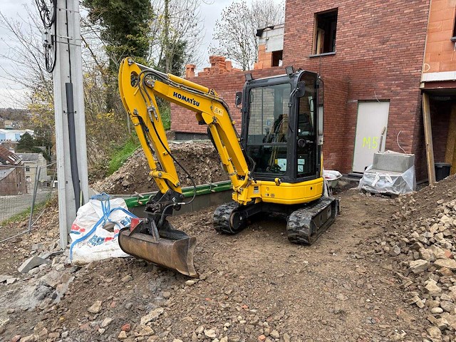 2020 komatsu pc26 rupsgraafmachine - afbeelding 1 van  13