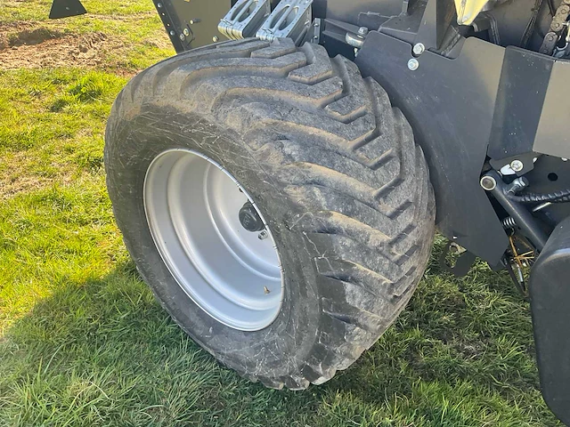 2020 kubota bv5200 balenpers - afbeelding 18 van  31