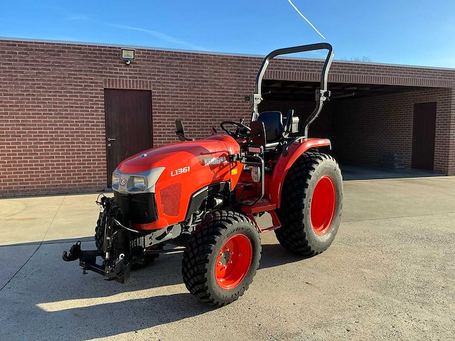 2020 kubota l1361 vierwielaangedreven landbouwtractor - afbeelding 1 van  19