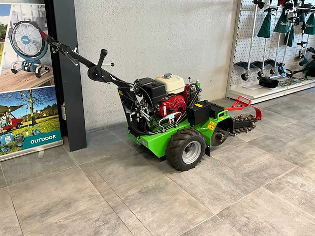 2020 laski tr60h sleuvengraver zelftrekker - afbeelding 6 van  13