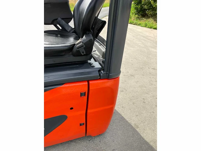 2020 linde e12 elektrische vorkheftruck - afbeelding 21 van  39