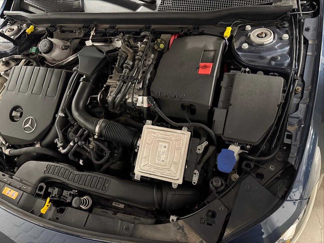 2020 mercedes-benz a 250 e berline personenauto - afbeelding 16 van  27