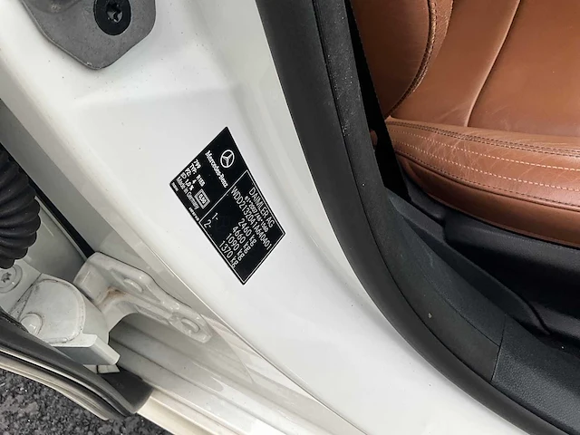 2020 mercedes-benz e220d personenauto - afbeelding 32 van  37