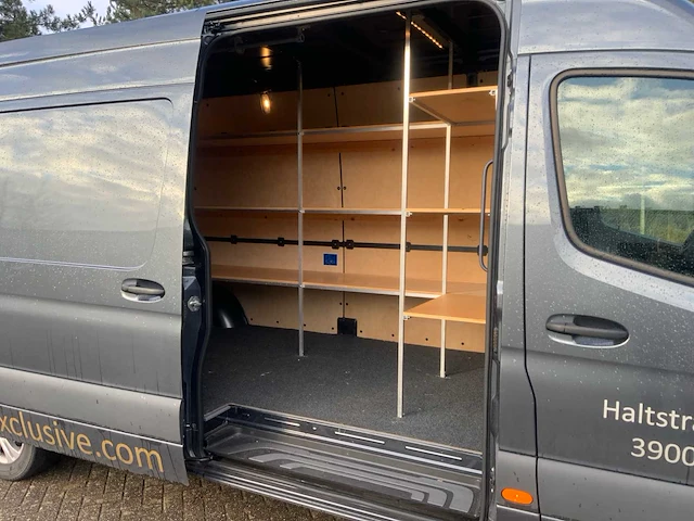 2020 mercedes-benz sprinter 319 cdi lichte vrachtwagen - afbeelding 15 van  28