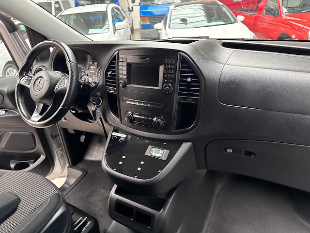 2020 mercedes-benz vito tourer 116cdi 139.000km - afbeelding 14 van  29