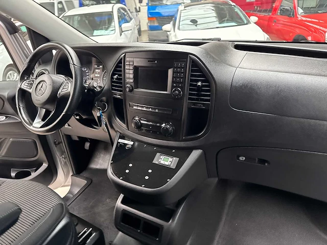 2020 mercedes-benz vito tourer 116cdi extra lang 138.000km - afbeelding 22 van  30