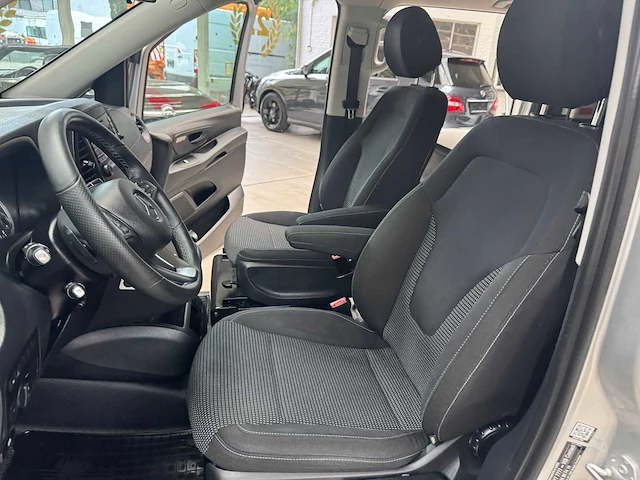 2020 mercedes-benz vito tourer 116cdi extra lang 140.000km - afbeelding 20 van  47