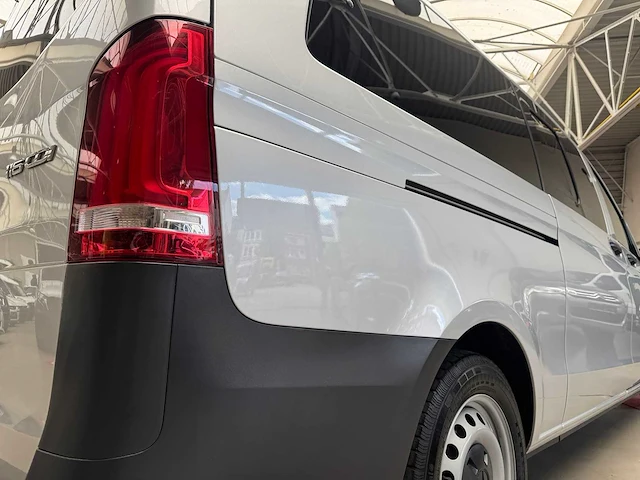 2020 mercedes-benz vito tourer 116cdi extra lang 167.000km - afbeelding 8 van  39