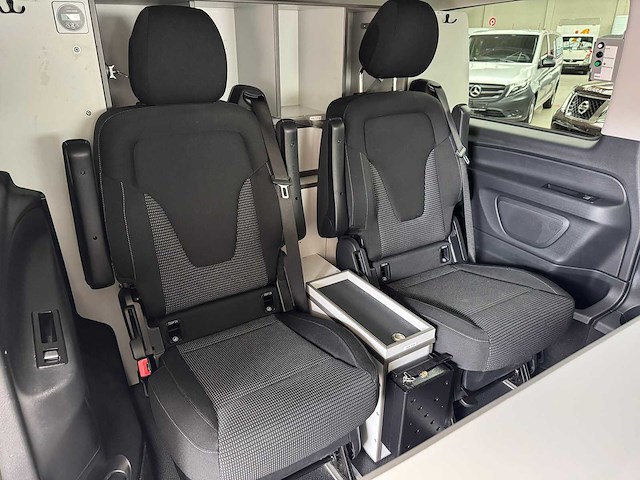 2020 mercedes-benz vito tourer 116cdi extra long 9 seats possible - afbeelding 18 van  28