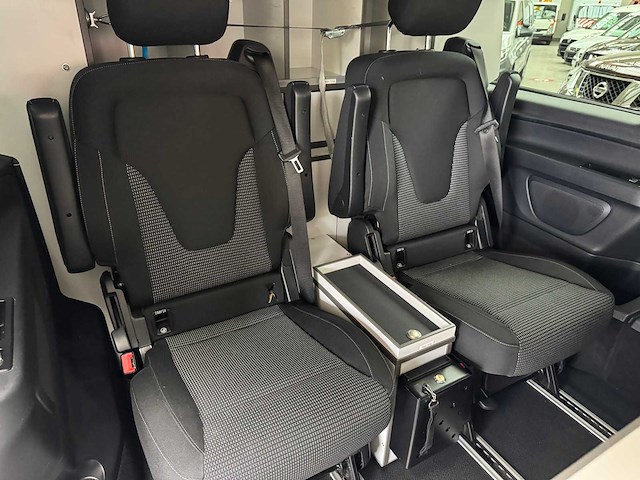 2020 mercedes-benz vito tourer 116cdi minibus 163.000km - afbeelding 21 van  34
