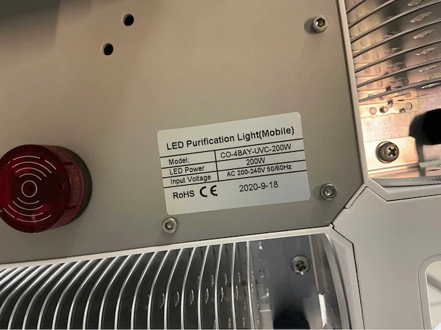 2020 mobile 4bay-uv sterilizer (purify) (7x) - afbeelding 11 van  16