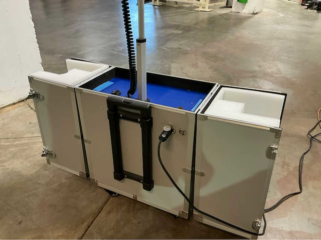 2020 mobile 4bay-uv sterilizer (purify) (7x) - afbeelding 12 van  16