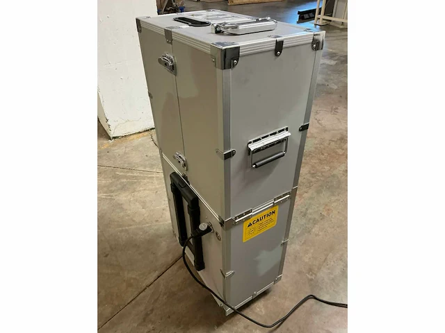 2020 mobile 4bay-uv sterilizer (purify) (7x) - afbeelding 16 van  16