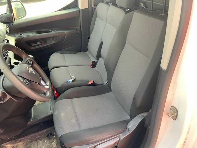 2020 opel combo bedrijfswagen - afbeelding 11 van  20