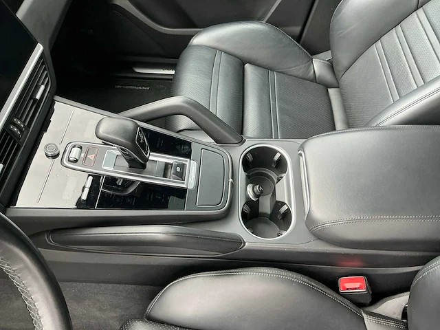 2020 porsche cayenne personenauto - afbeelding 9 van  62