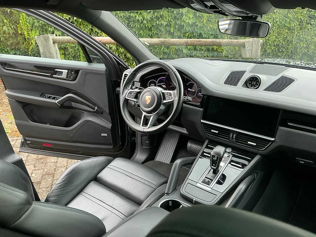2020 porsche cayenne personenauto - afbeelding 29 van  62