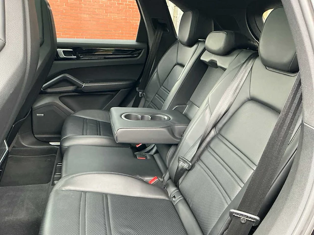 2020 porsche cayenne personenauto - afbeelding 24 van  62