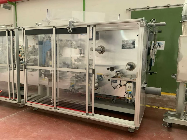 2020 productiemachine voor mondmaskers - afbeelding 21 van  24
