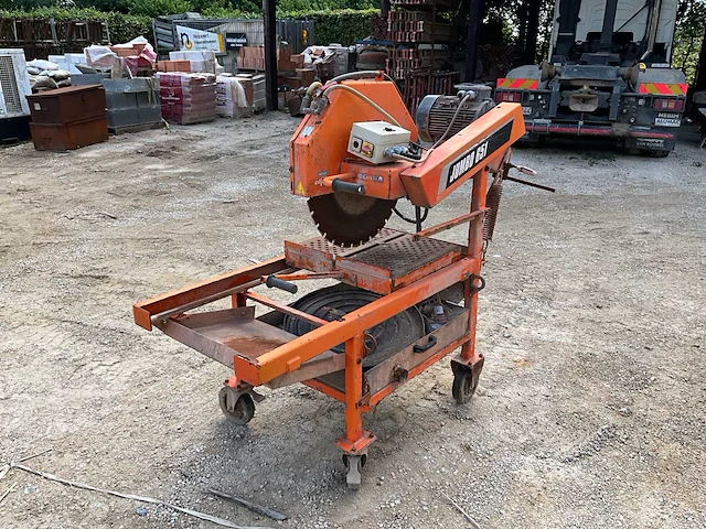 2020 saint gobain jumbo 651 steenzaagmachine - afbeelding 11 van  15