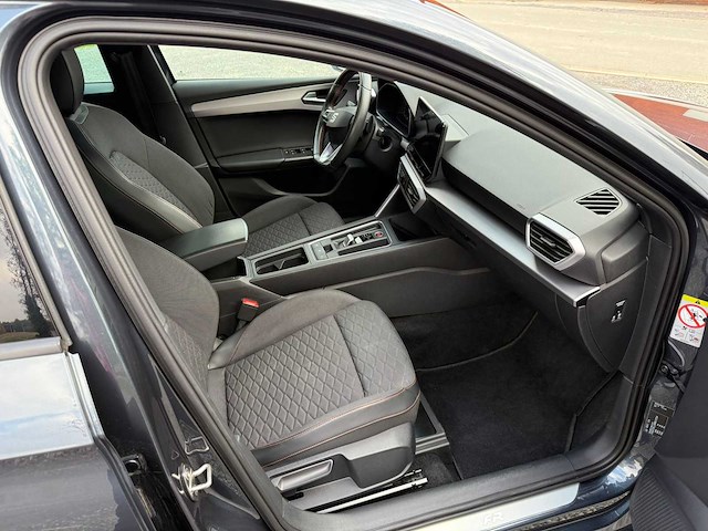 2020 seat leon st fr 1.5tsi mhev 150at personenauto - afbeelding 3 van  15