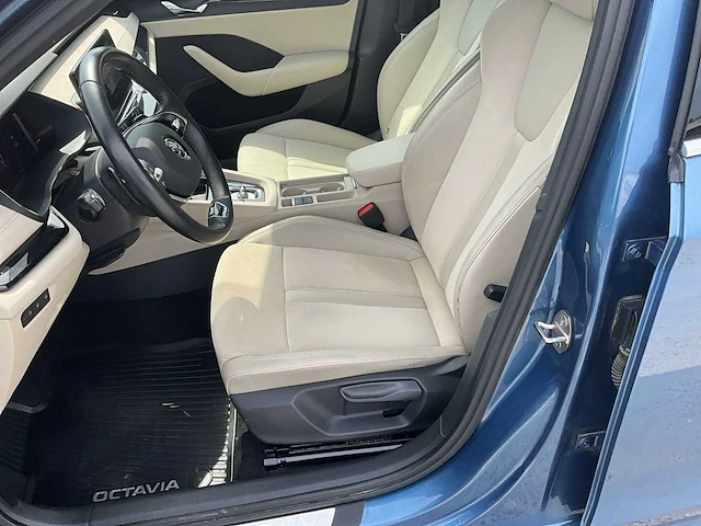 2020 skoda octavia stationwagen - afbeelding 16 van  61