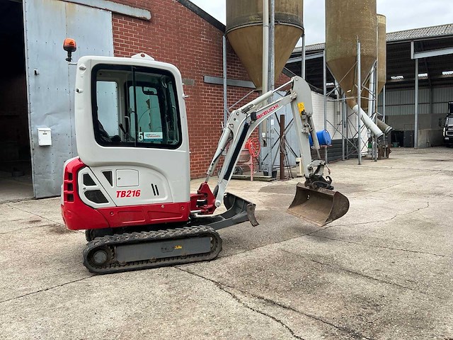 2020 takeuchi tb216 minigraafmachine - afbeelding 18 van  21