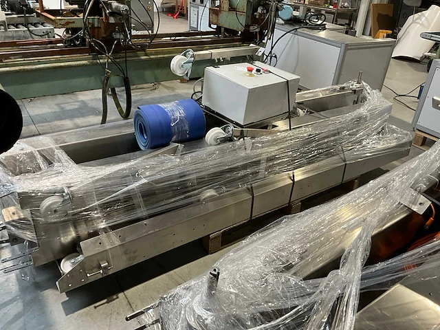 2020 tb10000-300 mobiele rvs transportband - afbeelding 1 van  7