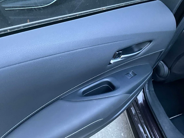 2020 toyota corolla - afbeelding 15 van  44