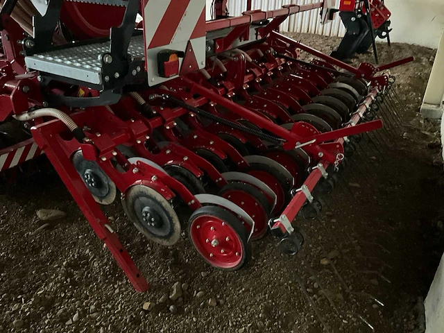 2020 tulip roterra rot 302-55 & polymat 302-24p zaaibedcombinatie - afbeelding 25 van  26