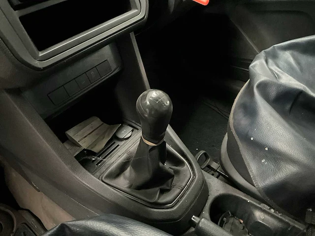 2020 volkswagen caddy personenauto - afbeelding 15 van  35