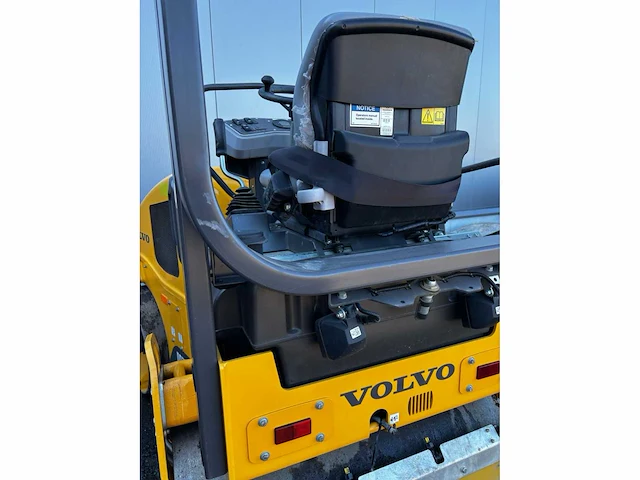 2020 volvo dd25b dubbel drum wals - afbeelding 15 van  25