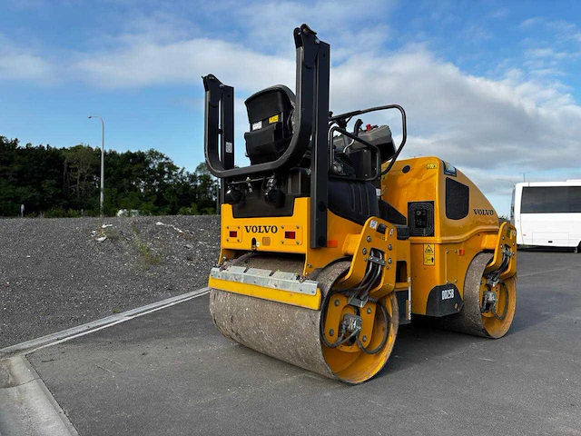 2020 volvo dd25b dubbel drum wals - afbeelding 12 van  25