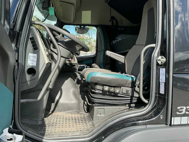 2020 volvo fm330 vrachtwagen - afbeelding 10 van  38