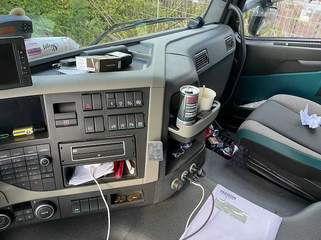 2020 volvo fm330 vrachtwagen - afbeelding 15 van  38