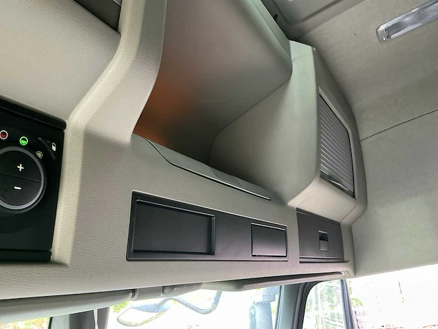 2020 volvo fm330 vrachtwagen - afbeelding 20 van  38