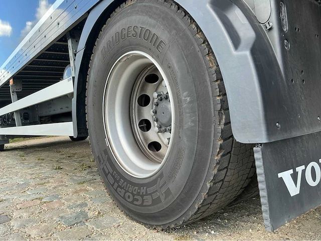 2020 volvo fm330 vrachtwagen - afbeelding 31 van  38