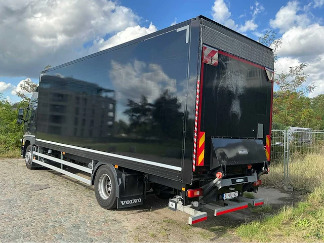 2020 volvo fm330 vrachtwagen - afbeelding 4 van  38
